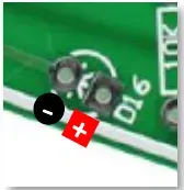 LED mit Polaritätsmarkierung auf die Platine löten